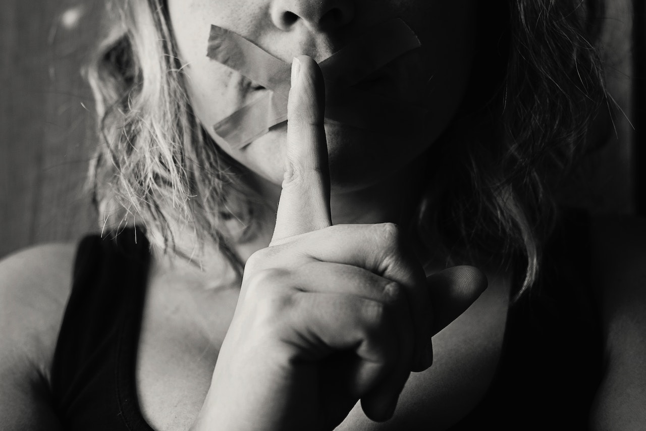 6 Ways The Censorship Complex Silences You