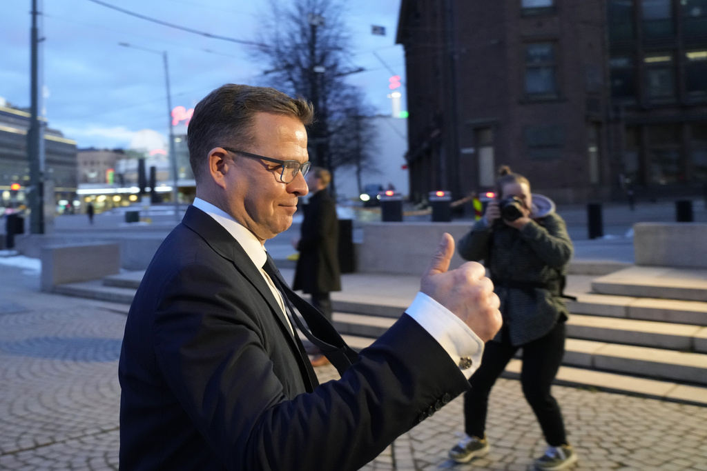 Finnish conservatives win election in tight three-way race