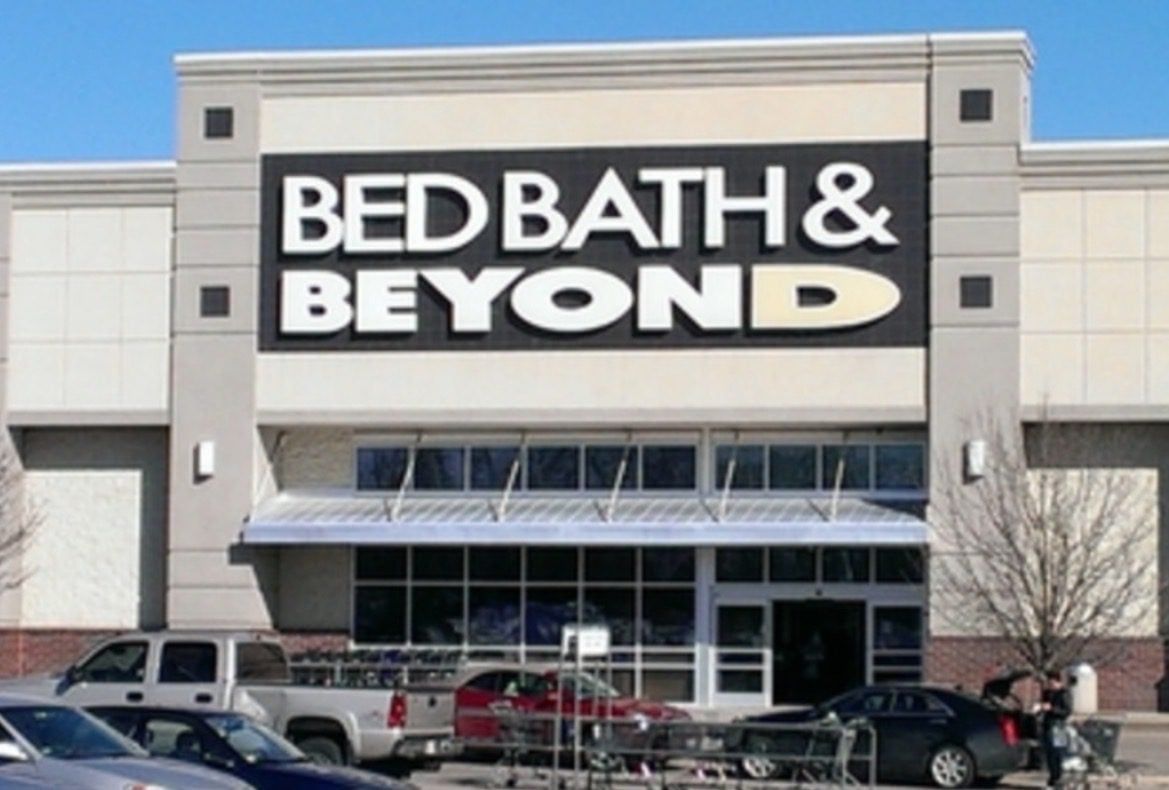 Get Woke, Go Broke: Bed Bath & Beyond Files for Bankruptcy - Company Threw Conservatives Under the Bus and Dropped MyPillow Products | The Gateway Pundit | by Cullen Linebarger