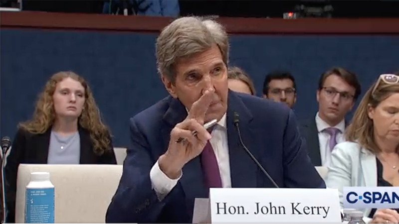Videos: Climate Czar John Kerry Exposed As Bald Faced Liar Over Use Of Private Jet