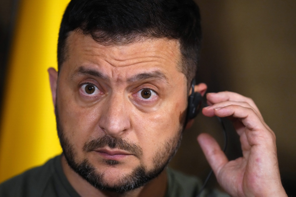 Ukraine: Zelensky backs legalization of medical marijuana amid war