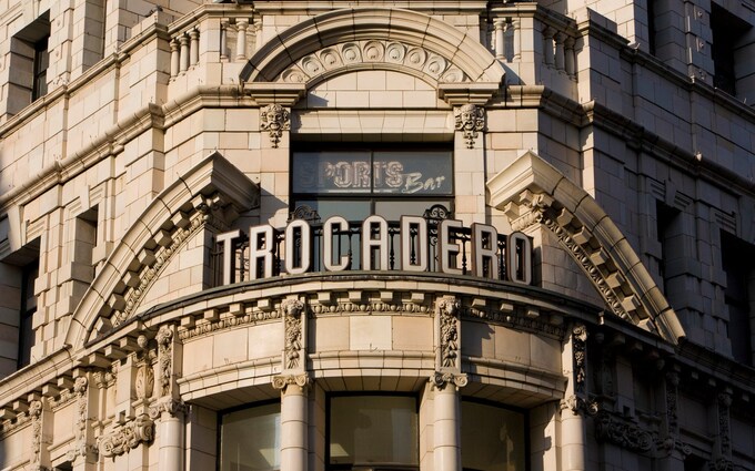 Muslim billionaire wins planning permission to convert London's historic Trocadero complex into a mosque