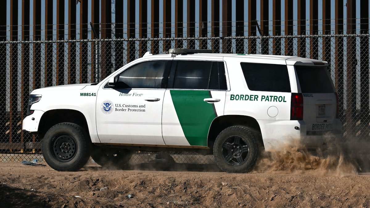YubNub News        | Biden Admin Responds To Feds Cutting Through Razor Wire To Let Illegals Into Texas