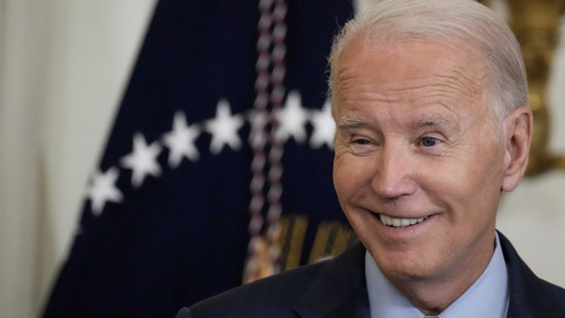 ‘Don’t Tell Mommy What I Told You’: Internet Goes Berserk Over Joe Biden Appearing to Sniff Child