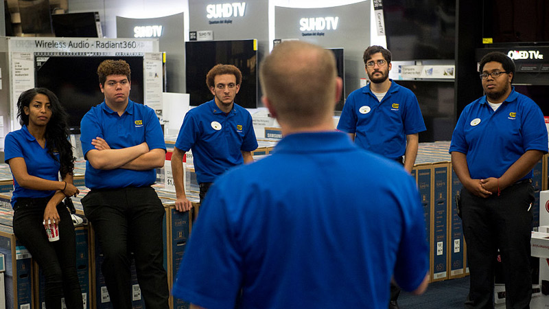 No Whites Allowed: Best Buy Management Leadership Program Open Only to ‘People Of Color’