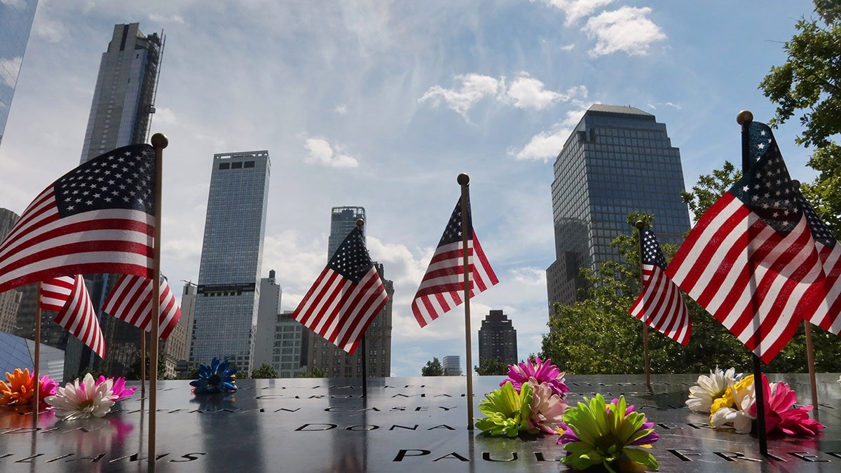 YubNub News        | Phone conversations from the hijacked planes on 9/11 reveal details on passengers' bravery, heroism