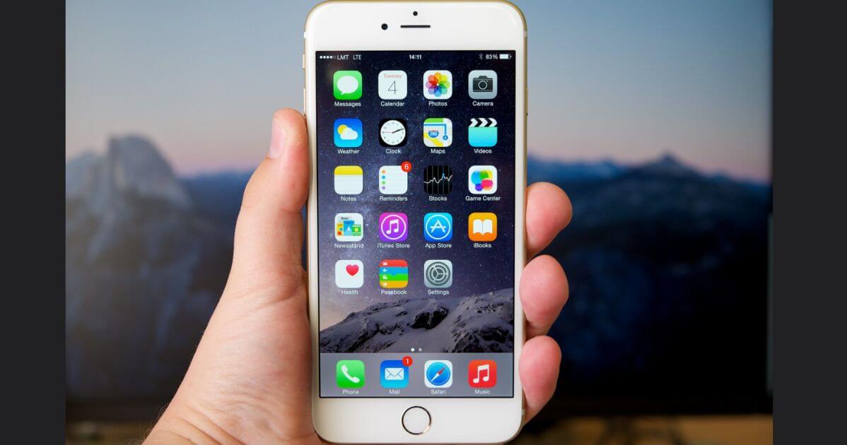 Entire Town Bans Cellphones for Kids - After Three Months, Residents Have Learned Plenty