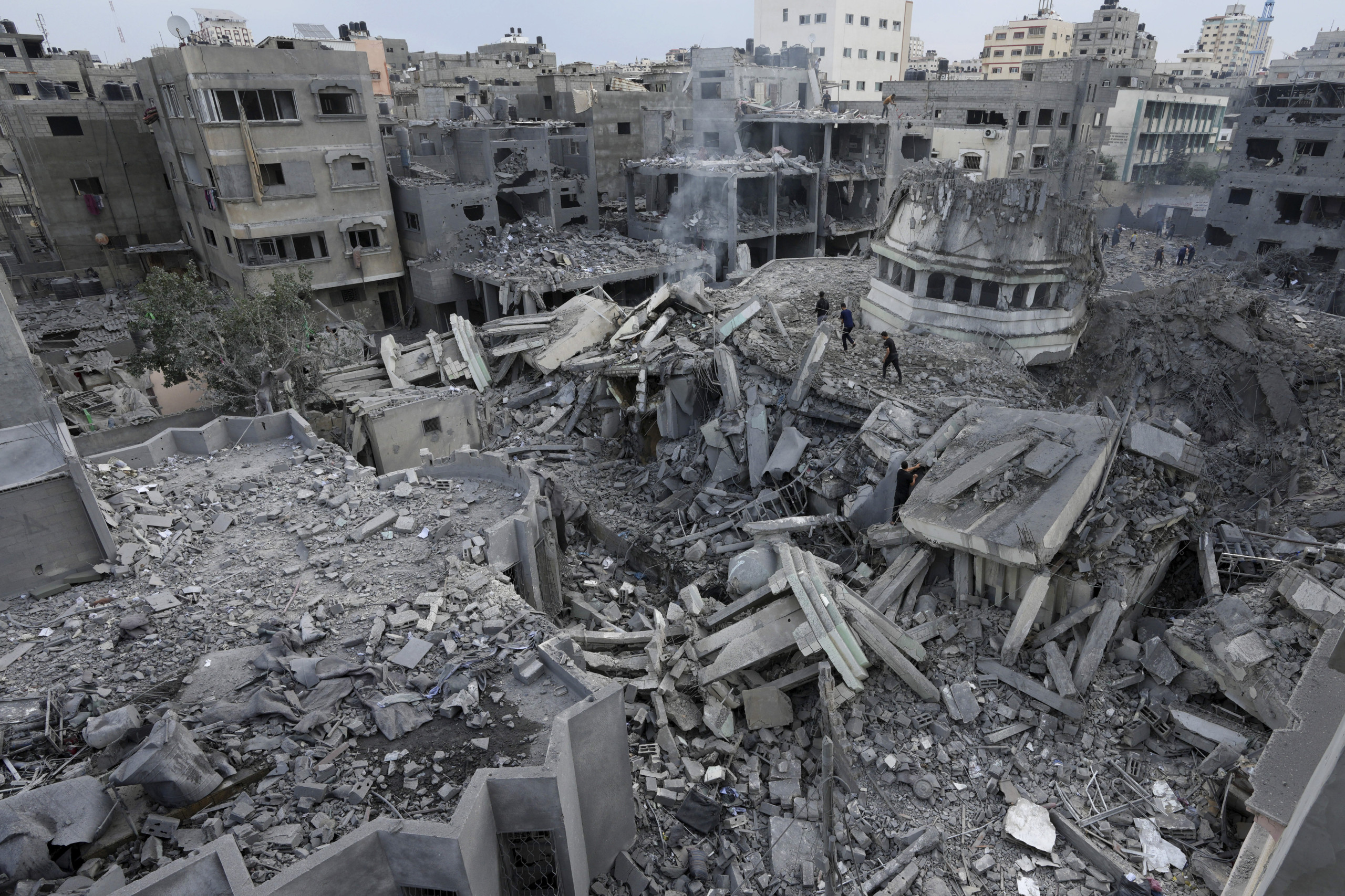 Egyptian official threatens to send 1 million Palestinians to Europe