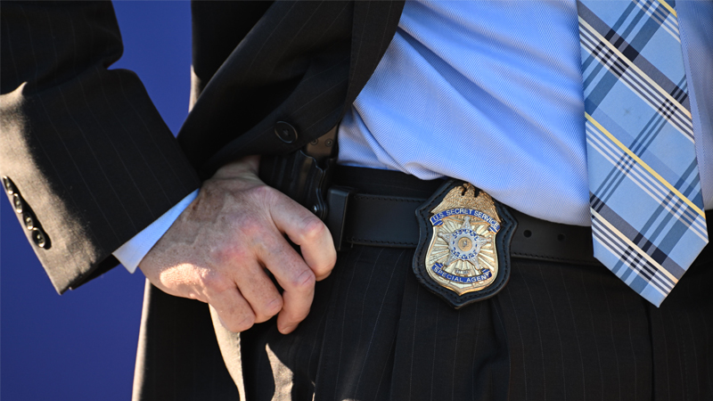 Secret Service Agents Assigned to Biden’s Granddaughter Open Fire on Car Thieves in DC
