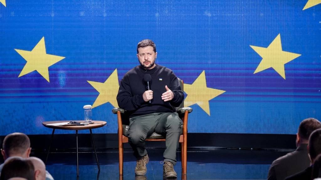 The election of Trump could 'very strongly' influence the course of the war in Ukraine - Zelensky | Voice of Europe