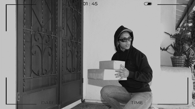 Clown World: Canadian Police Warn Posting Videos of Package Thieves Could ‘Violate’ Their Privacy