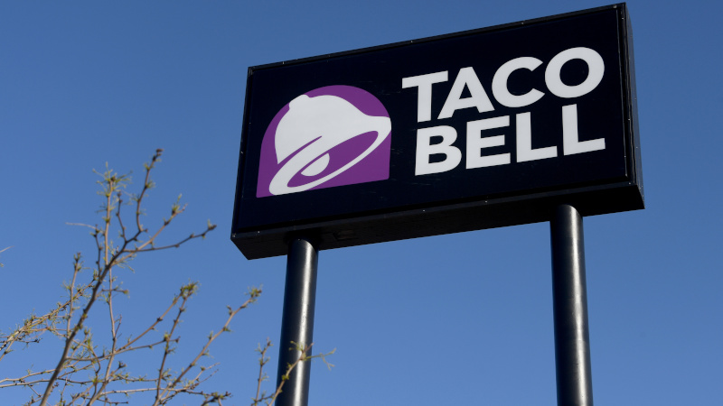 Indoor Dining Suspended at Taco Bell Restaurants In Oakland Amid Crime Wave