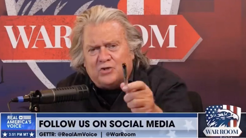‘Republicans Want Trump to Lose!’: Bannon RAGES Over GOP Leadership Betraying Base, Surrendering to Democrats Over Border & Ukraine
