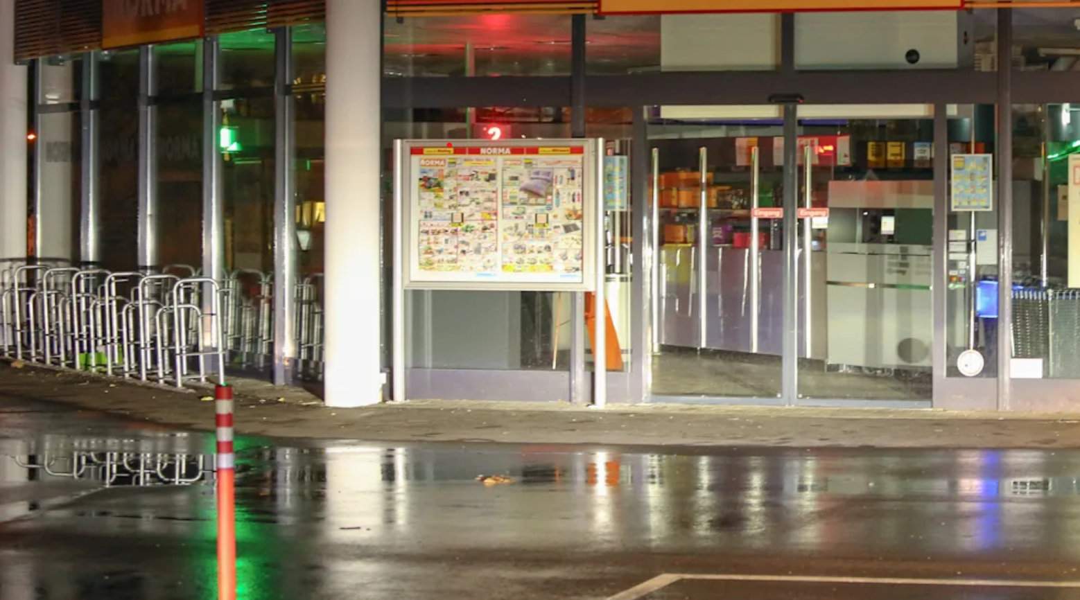 Syrian migrant stabs 4-year-old girl in German supermarket