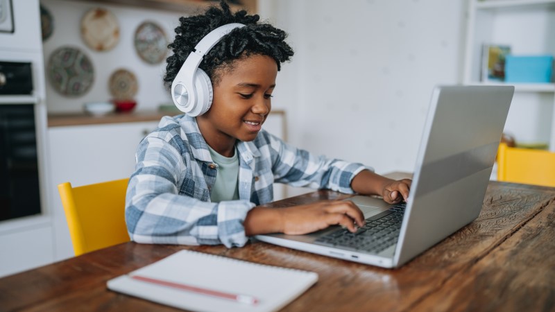 Democrat New York Governor Hochul: “Black Kids In The Bronx Don’t Even Know The Word Computer