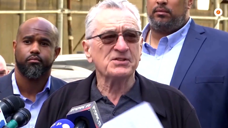De Niro Stripped of Leadership Award after Anti-Trump Stunt