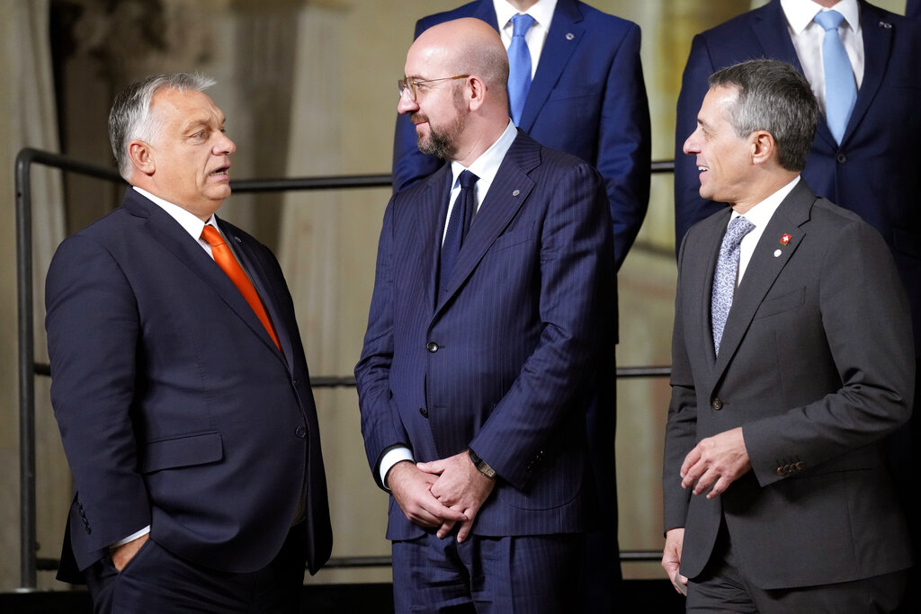 After reports that Orbán would meet with Putin, he is warned by EU elite that Hungary has no mandate to speak on behalf of other member states