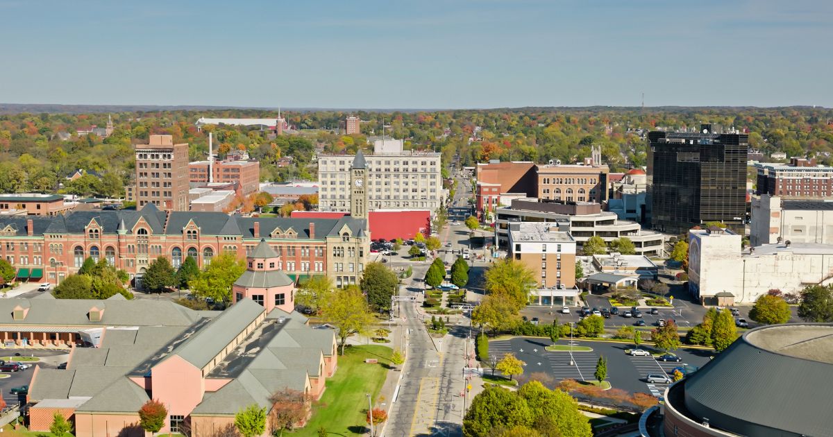 Springfield, Ohio, City Hall Evacuated, Residents Told to Avoid Area