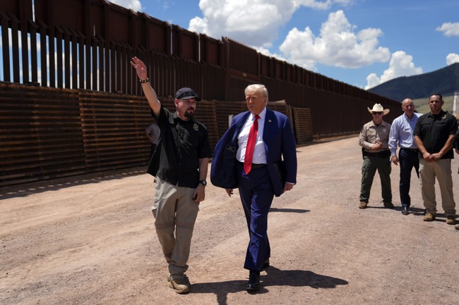 Border Patrol Union Endorses Trump, Chief Says Everything Would 'Go to Hell' Under Kamala – RedState