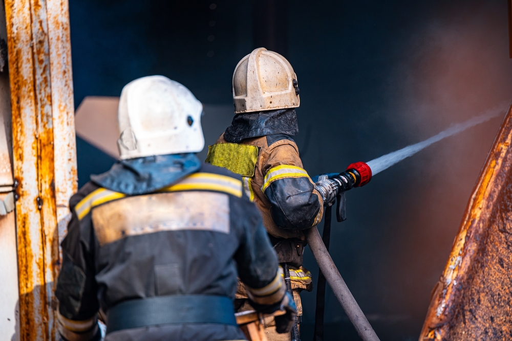 Austria: Yemeni migrant sets his pregnant girlfriend's apartment building on fire after weeks of threatening to kill her
