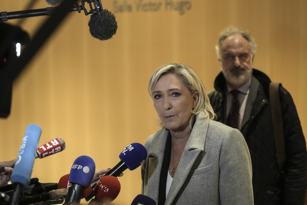 Marine Le Pen slams 'outrageous' prosecutor demand to bar her from standing for office amid embezzlement trial