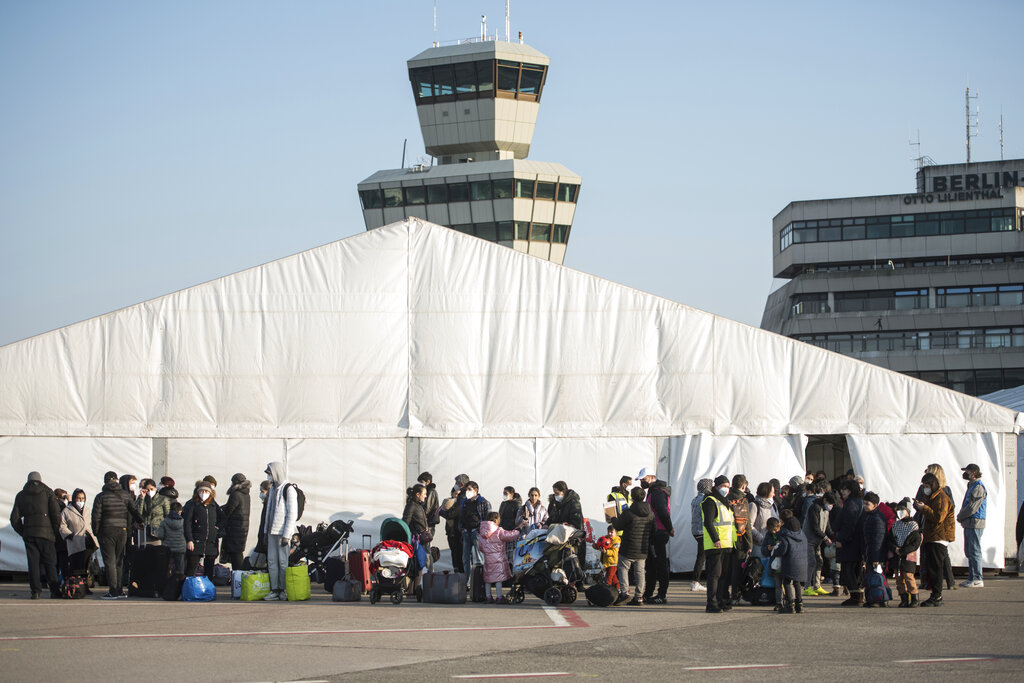 €290 million a year: Germany's most expensive asylum center is filled with violence, ethnic tensions, and terrible food