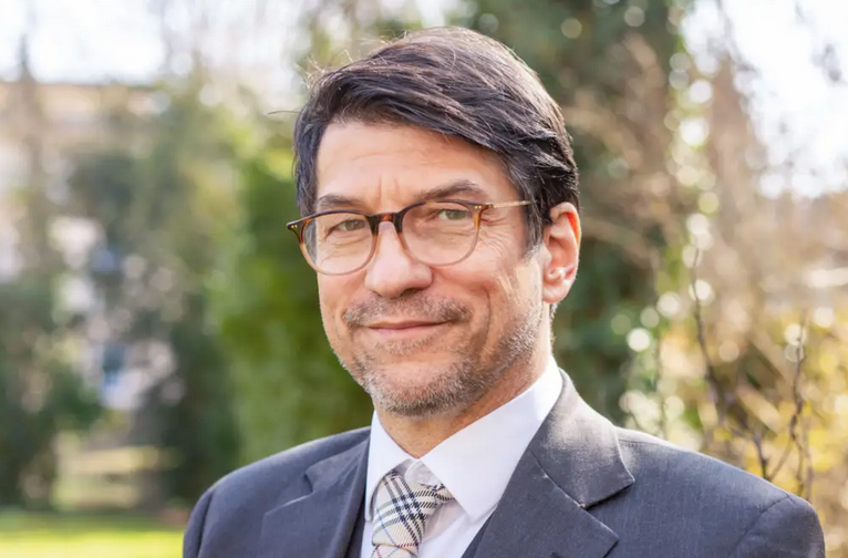 AfD-supporting lawyer fined €3,000 for criticizing German government, has gun license revoked and complaint filed with bar association